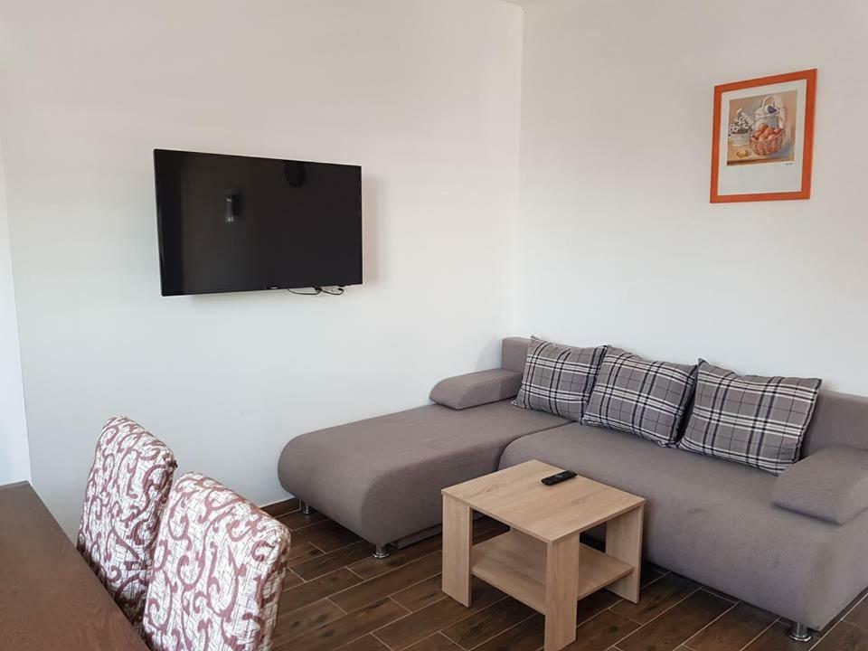 Apartmani Dada Starigrad Paklenica Ngoại thất bức ảnh
