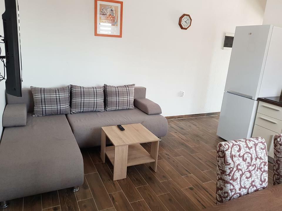 Apartmani Dada Starigrad Paklenica Ngoại thất bức ảnh