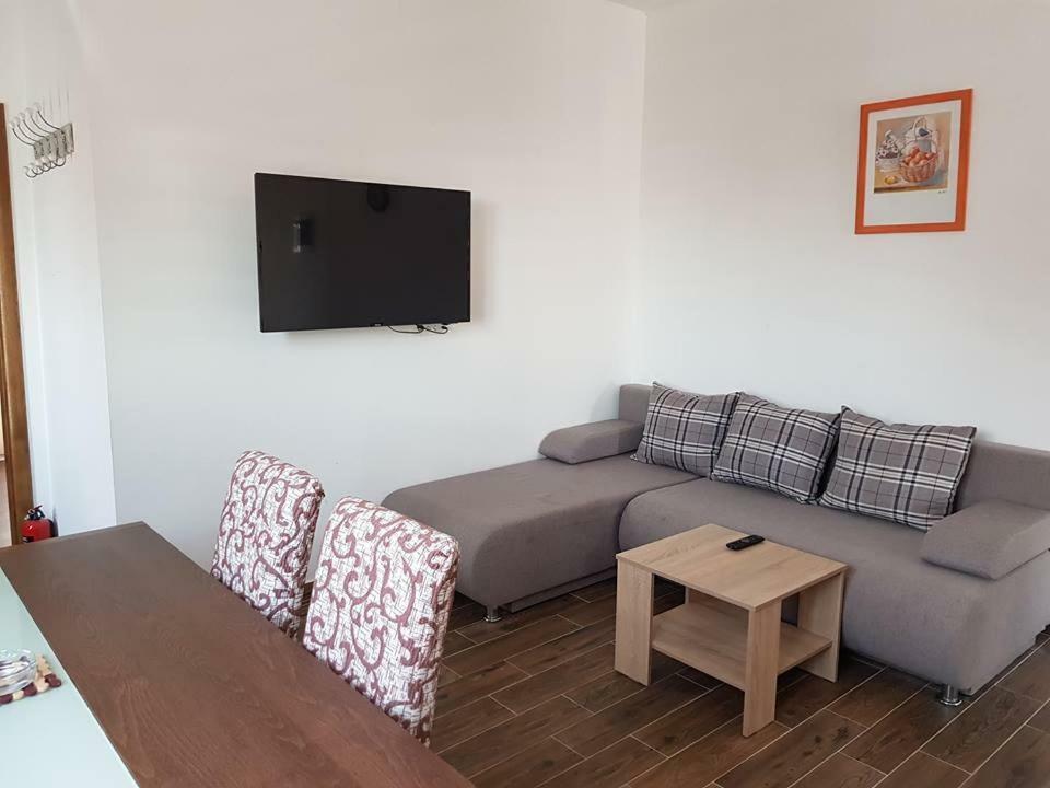 Apartmani Dada Starigrad Paklenica Ngoại thất bức ảnh