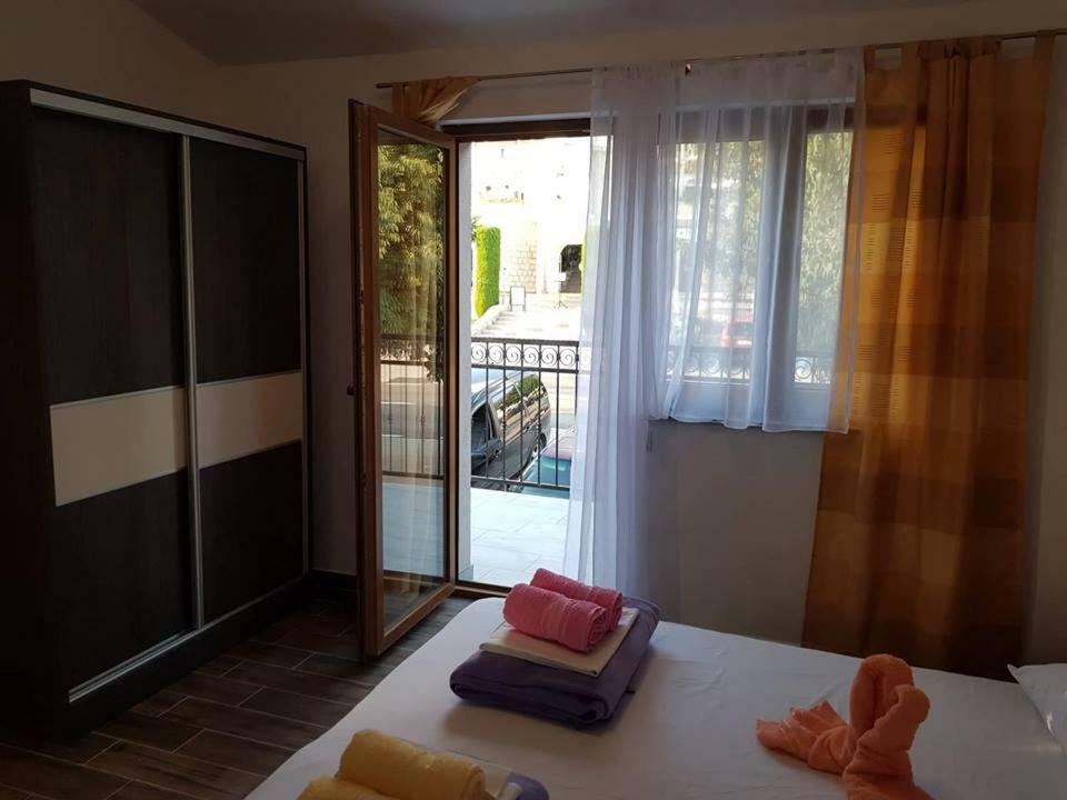 Apartmani Dada Starigrad Paklenica Ngoại thất bức ảnh