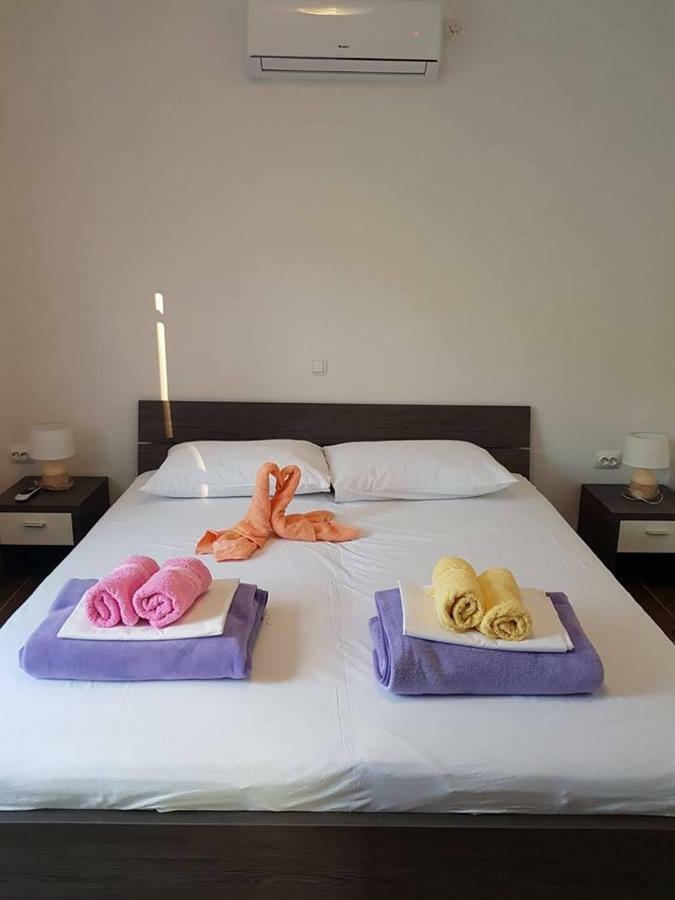 Apartmani Dada Starigrad Paklenica Ngoại thất bức ảnh