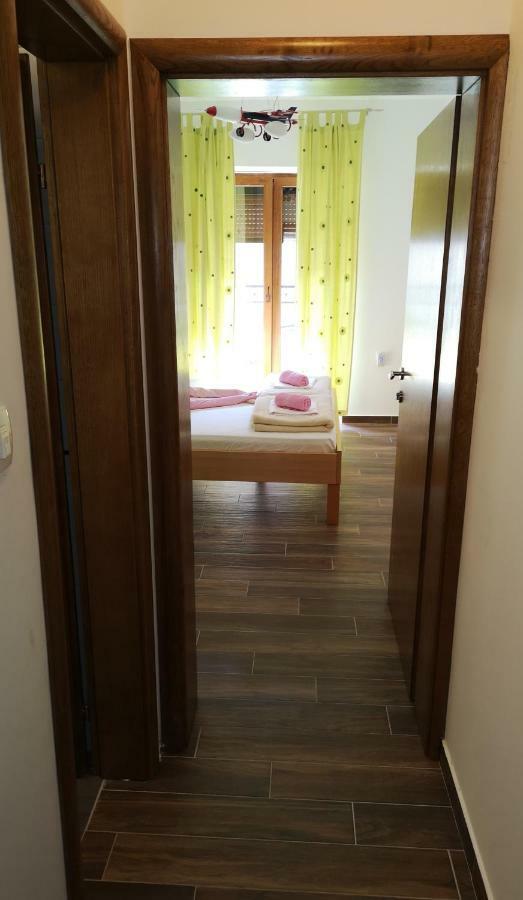 Apartmani Dada Starigrad Paklenica Ngoại thất bức ảnh