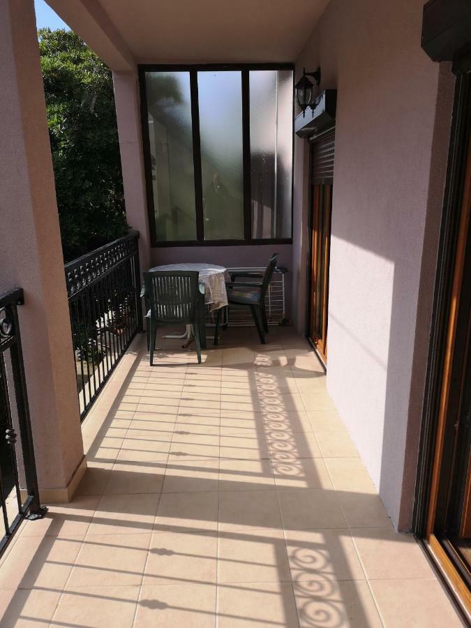 Apartmani Dada Starigrad Paklenica Ngoại thất bức ảnh