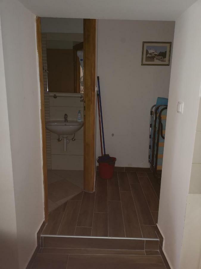 Apartmani Dada Starigrad Paklenica Ngoại thất bức ảnh