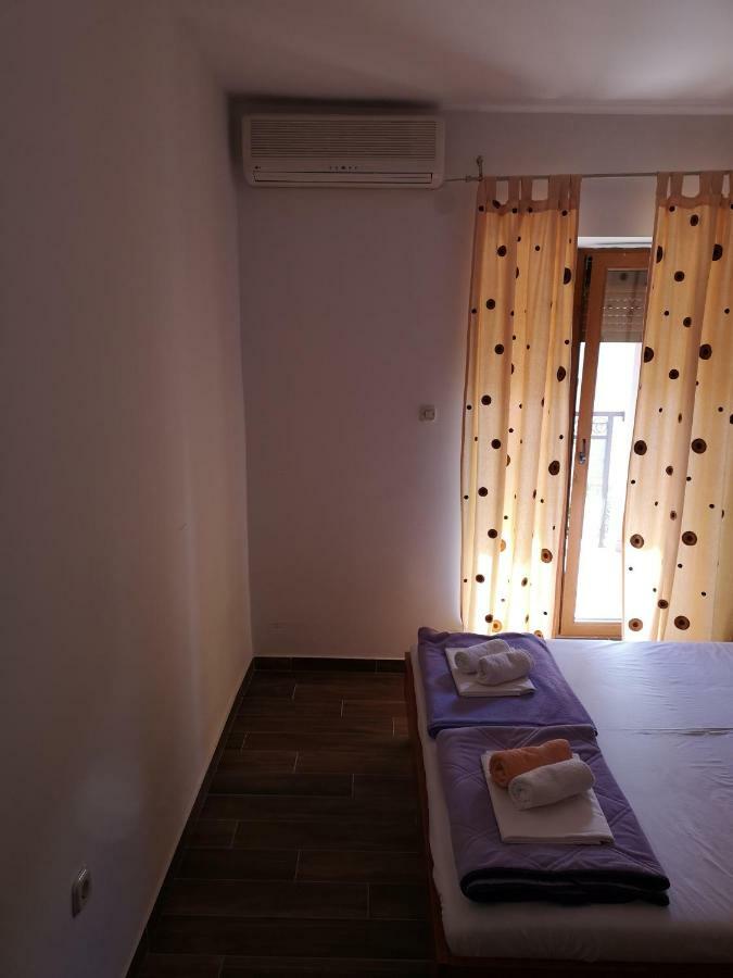 Apartmani Dada Starigrad Paklenica Ngoại thất bức ảnh